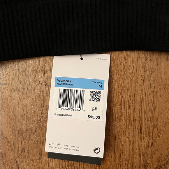 NWT Nike 24.7 ImpossiblySoft Joggers - Picture 12 of 12